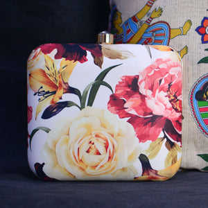 Creamy Floral Printed Clutch